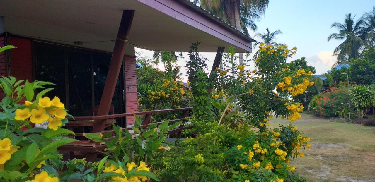 Ibiza Beach Resort Haad Yao Ngoại thất bức ảnh